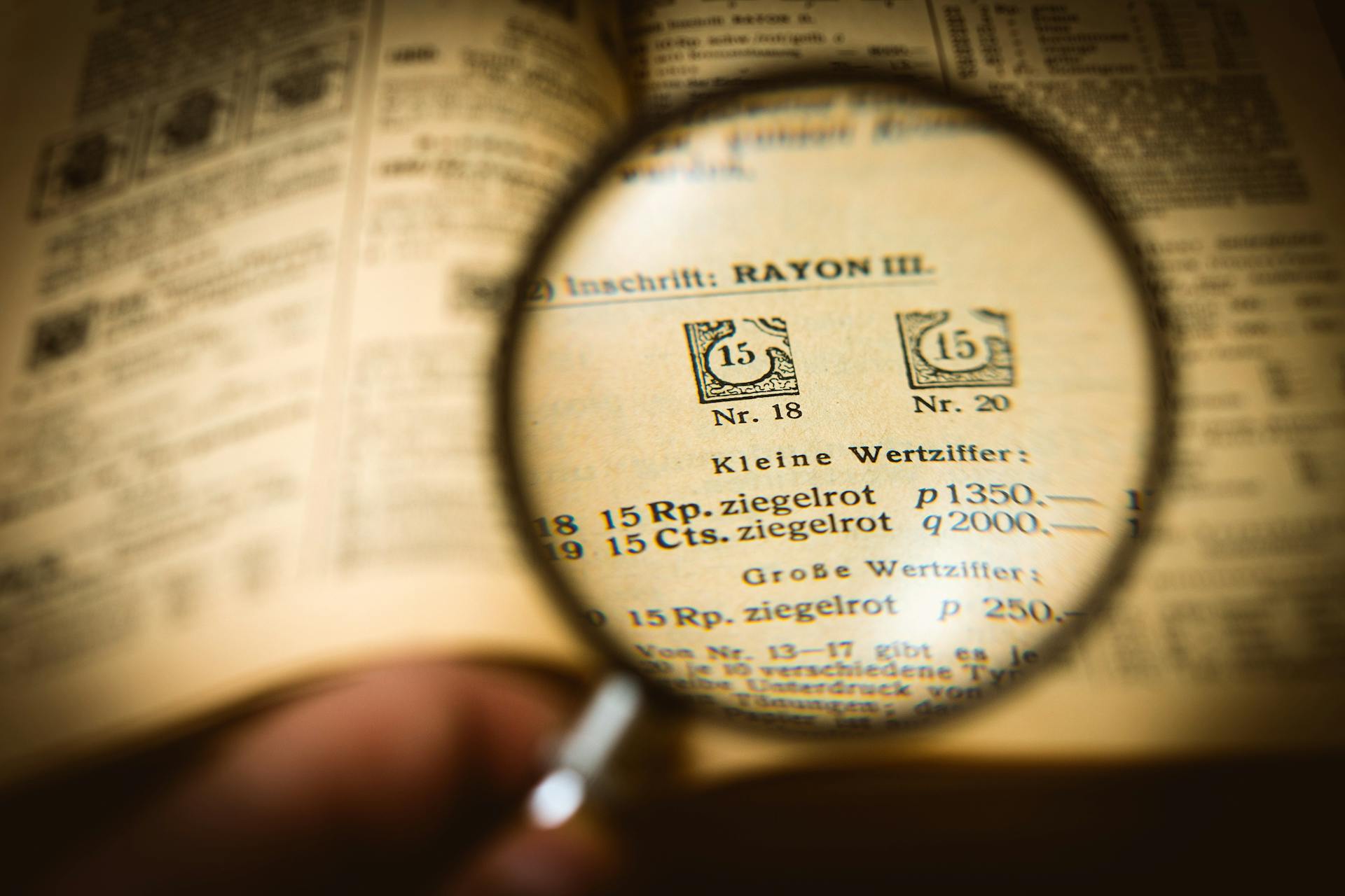 Où acheter la loupe de lecture idéale pour personnes âgées ! Image