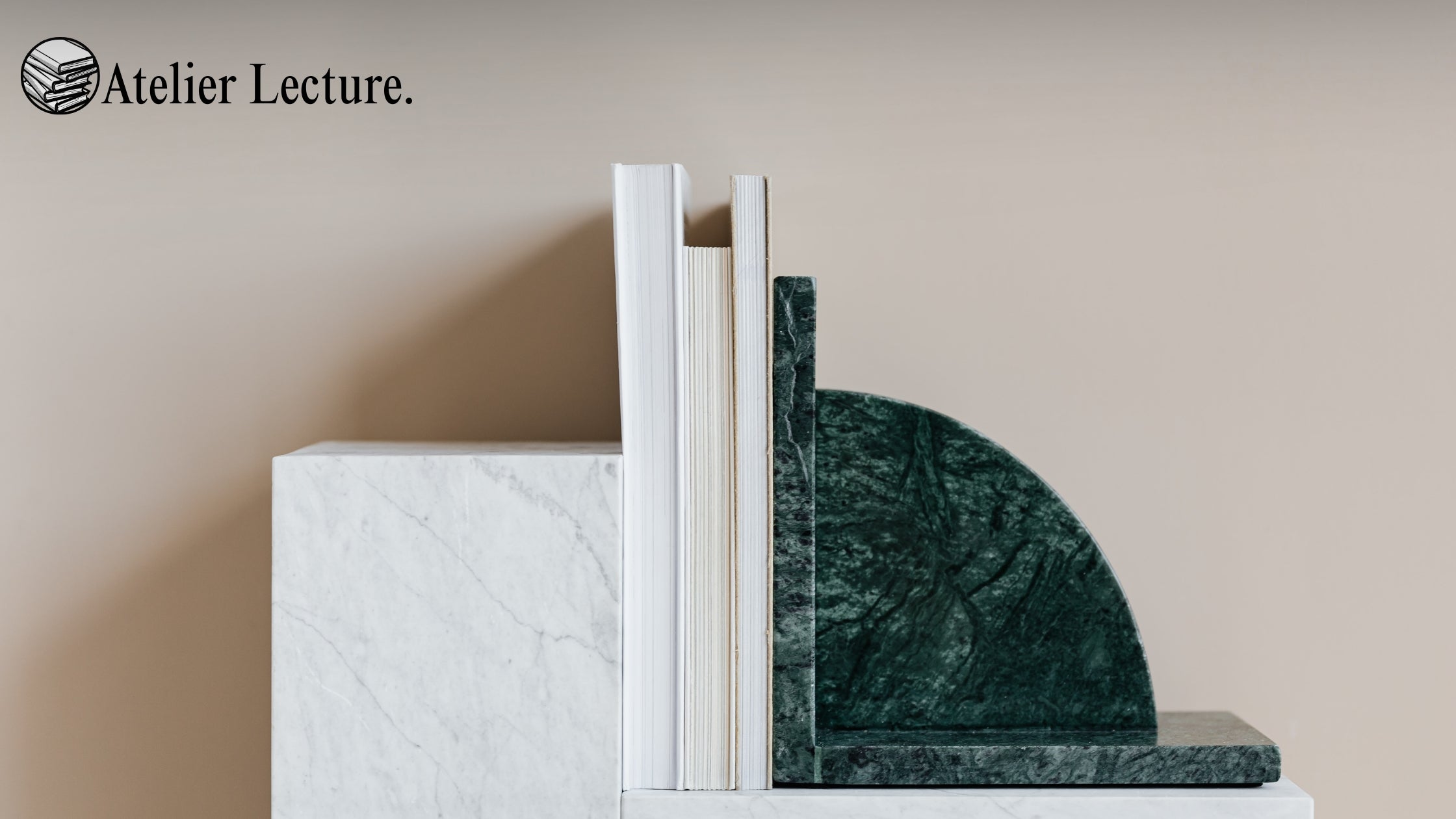 Serre-Livres Design pour une Décoration Moderne Image