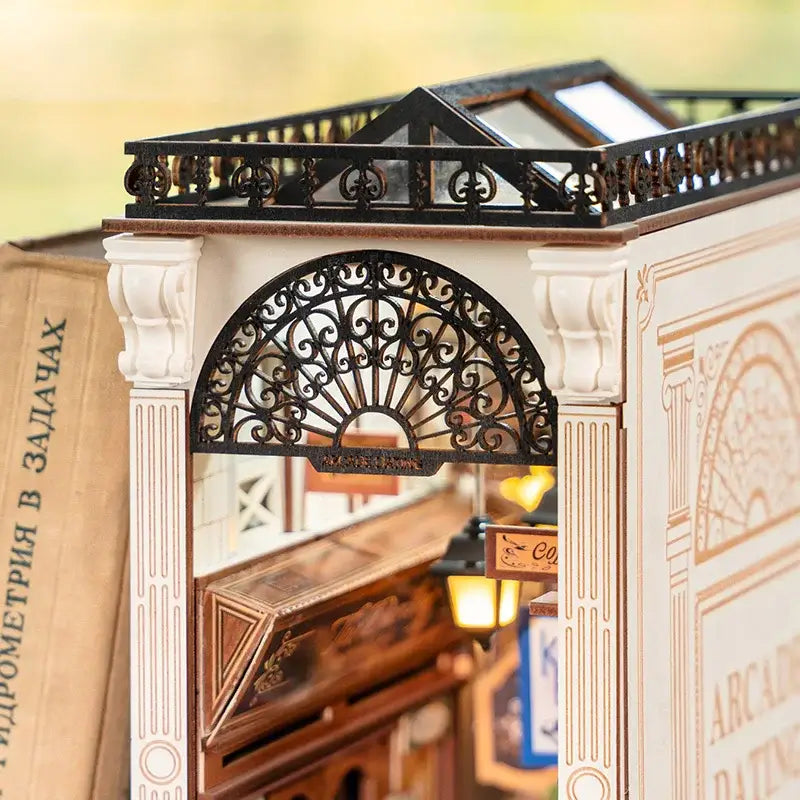 Book Nook Arcade - Serre Livre