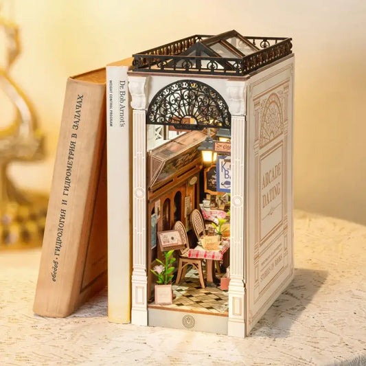 Book Nook Arcade - Serre Livre