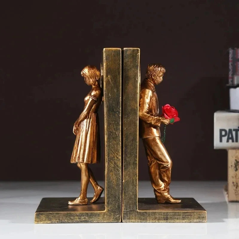 Deux serres livres en résine