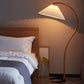Lampe de lecture sur pied en bois