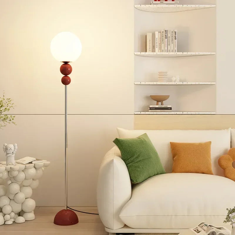 Lampe de salon sur pied pour coin lecture
