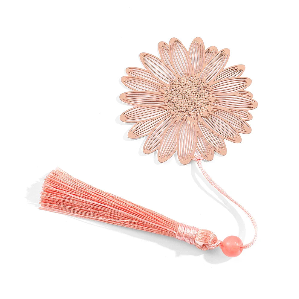 Marque page luxe floral en métal rose design floral